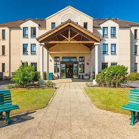 Best Western Hôtel Grand Parc Marne La Vallée-3